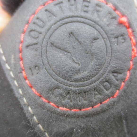 Women's Aquatherm Canada Winter Boots by Santana Canada - Size 7. - Picture 9 of 14